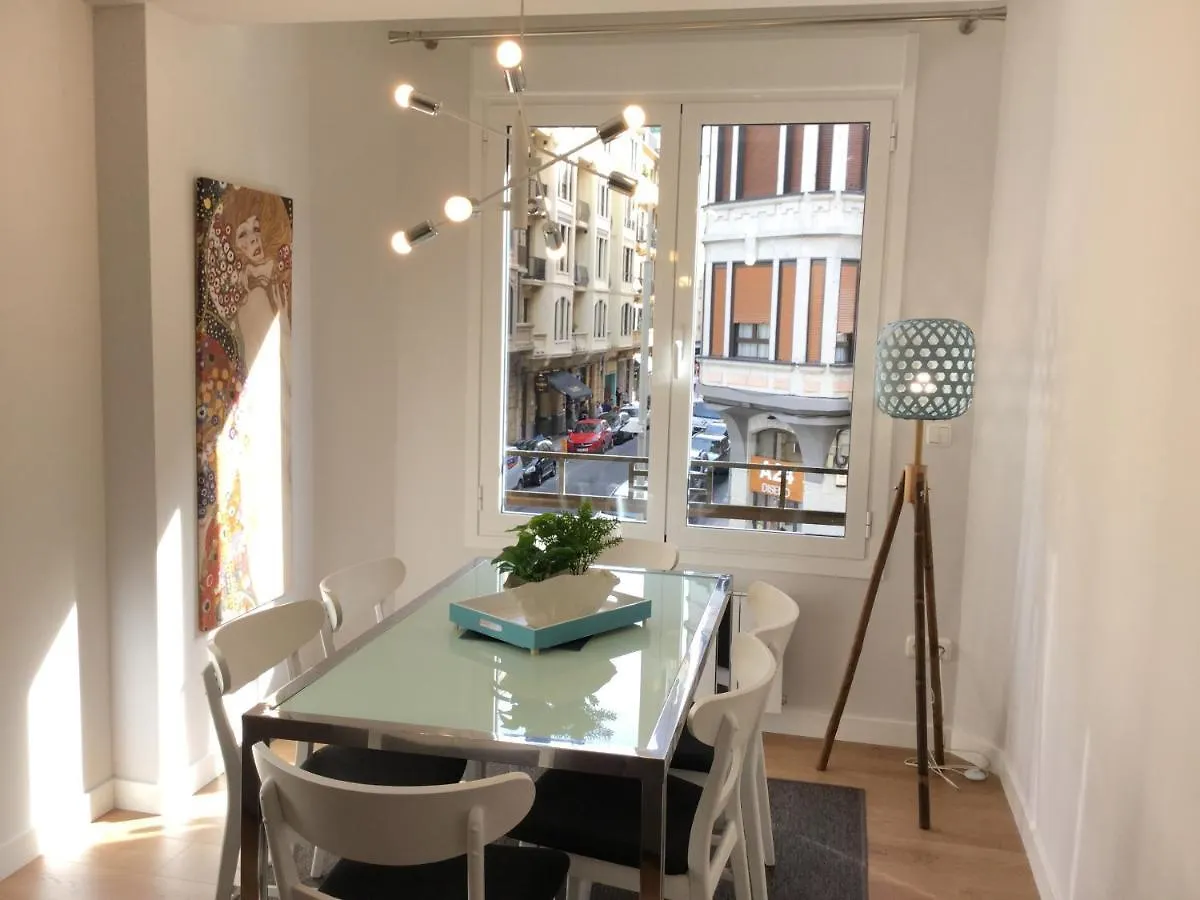 Apartment Zurriola Beach, Sea View And Balcony By Forever Rentals San Sebastián Spanien